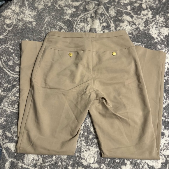 H&M - Picture 3 of 3